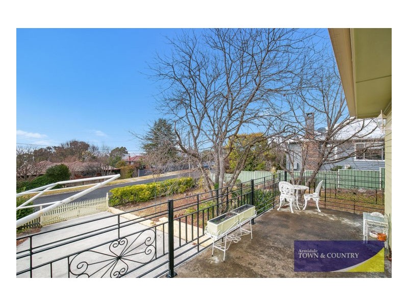 28 Dangar Street, Armidale NSW 2350