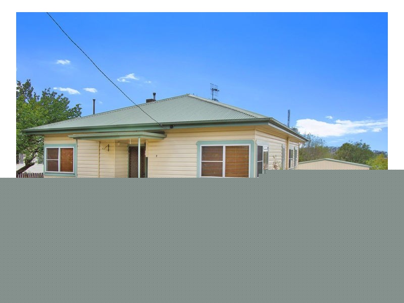 7 Marsh Street, Armidale NSW 2350