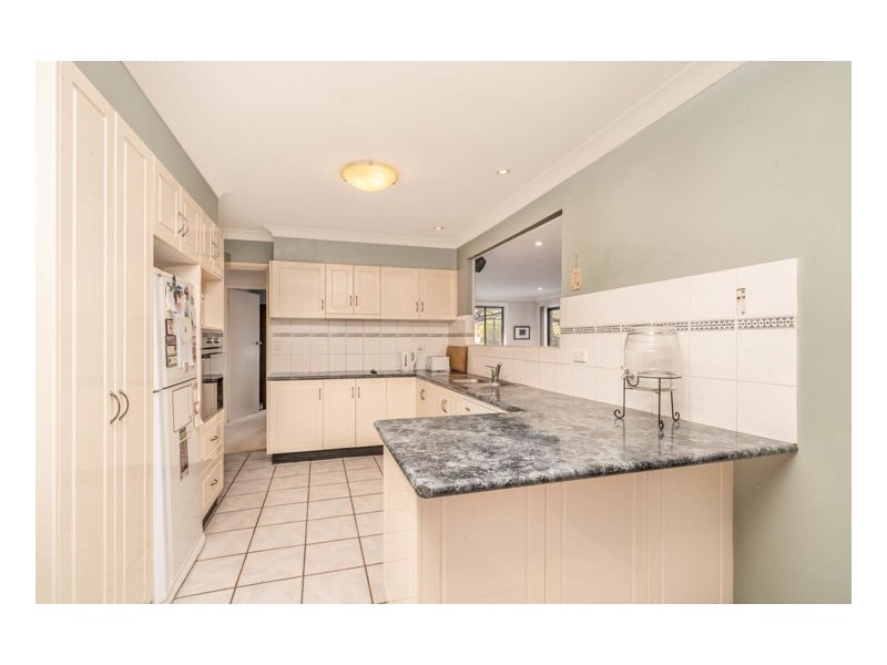 13 Mayfield Avenue, Armidale NSW 2350