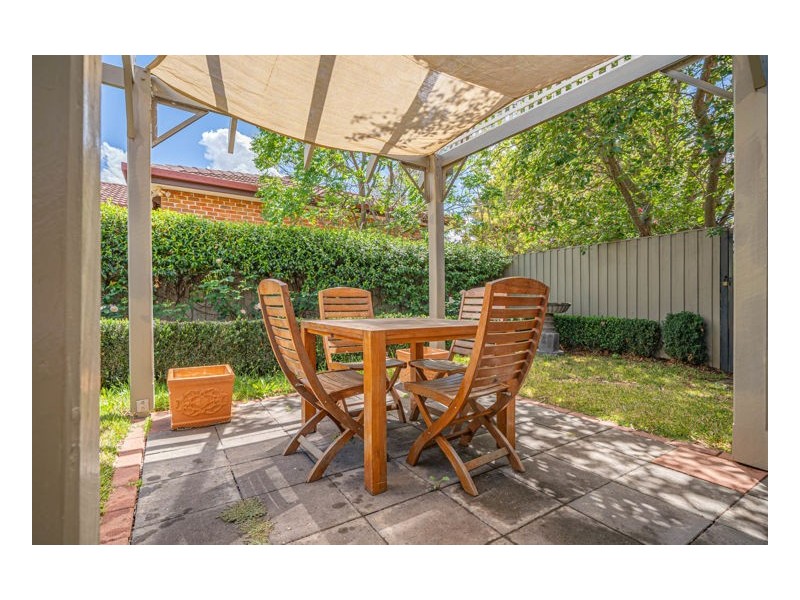 28 Crest Road, Armidale NSW 2350