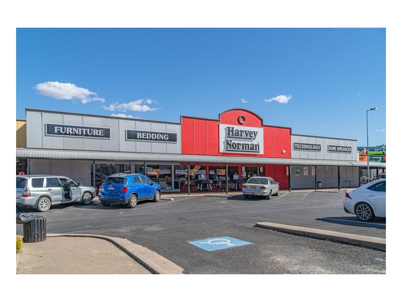 Shop 3/4-12 Queen Elizabeth Drive, Armidale NSW 2350