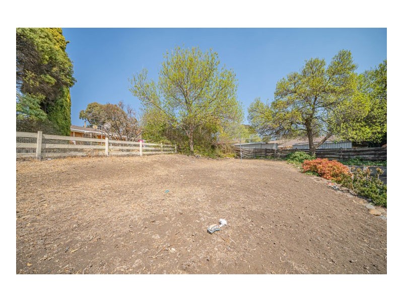 2 Moyes Street, Armidale NSW 2350