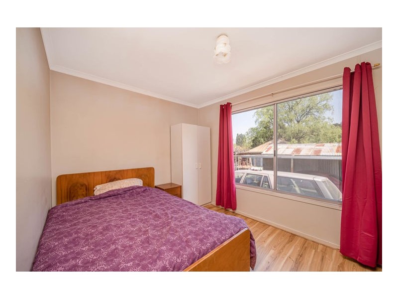 10 Queen Street, Uralla NSW 2358