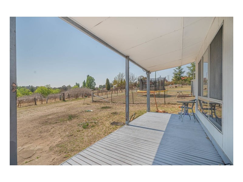 10 Queen Street, Uralla NSW 2358