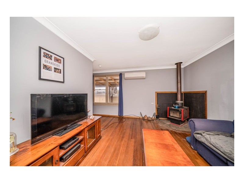 26 McBean Avenue, Armidale NSW 2350