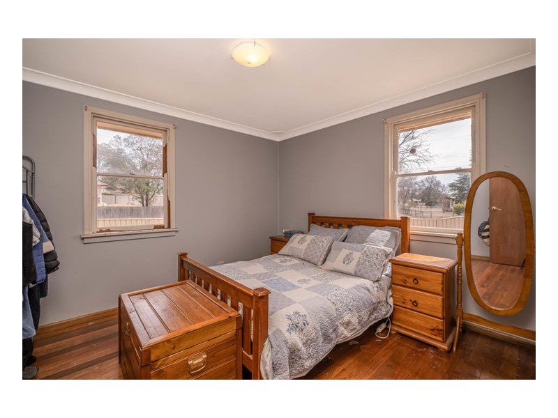 26 McBean Avenue, Armidale NSW 2350