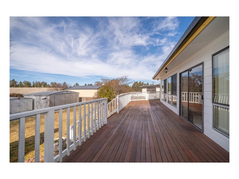 89 Taylor Street, Armidale NSW 2350