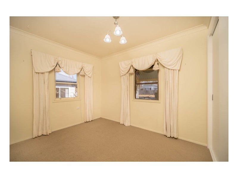 89 Taylor Street, Armidale NSW 2350