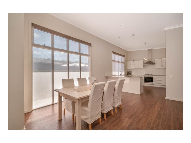 75 Box Hill Drive, Armidale NSW 2350