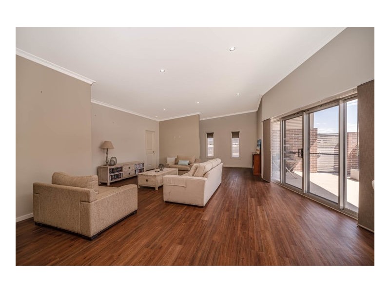 75 Box Hill Drive, Armidale NSW 2350