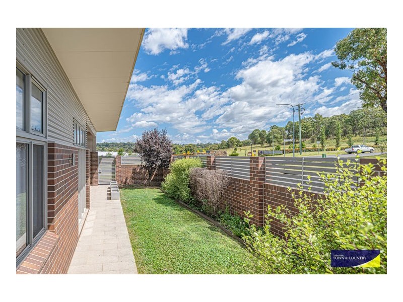 75 Box Hill Drive, Armidale NSW 2350