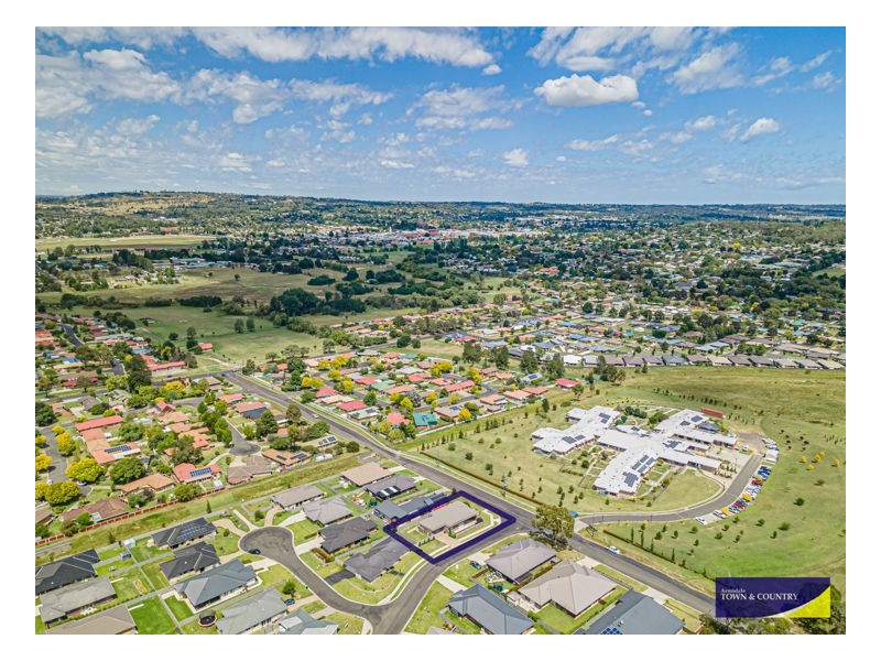 75 Box Hill Drive, Armidale NSW 2350