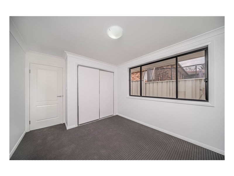 16 Peterson Drive, Armidale NSW 2350