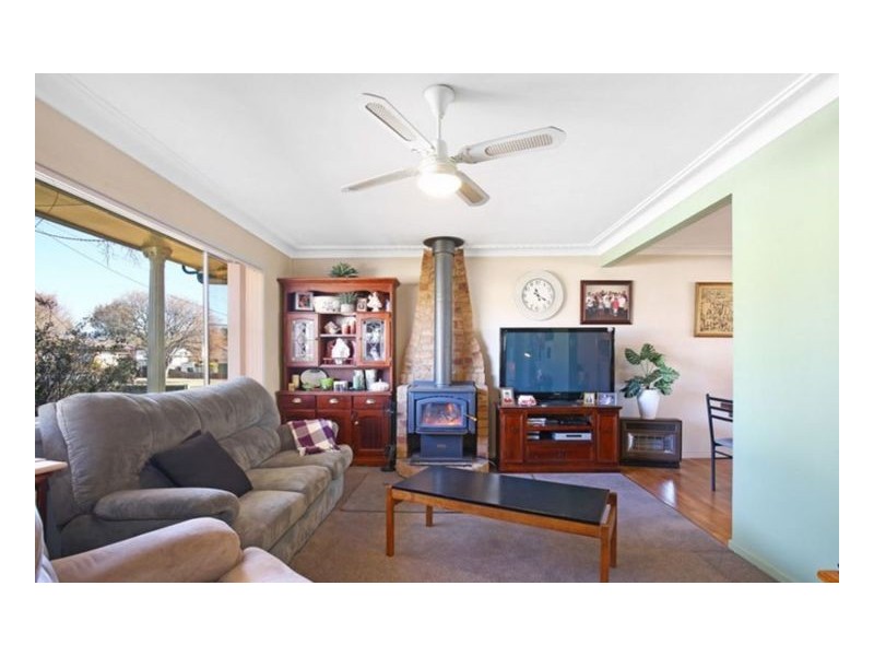 7A James Avenue, Armidale NSW 2350