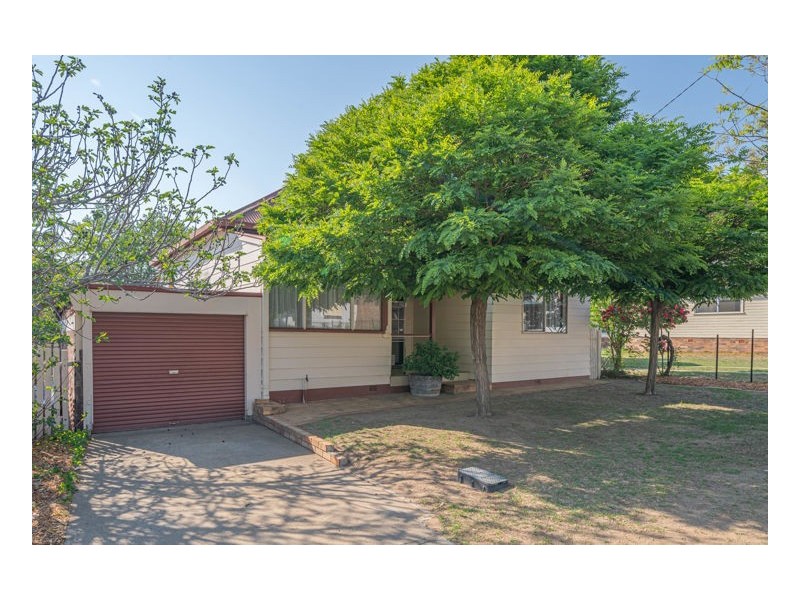 103 Butler Street, Armidale NSW 2350