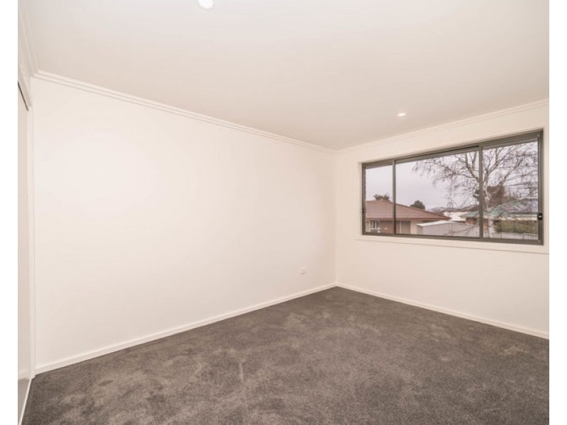 6 Albion Close, Armidale NSW 2350