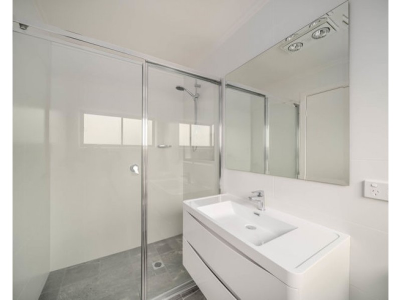 6 Albion Close, Armidale NSW 2350