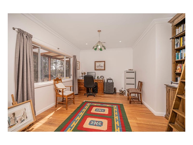 46 Grandview Crescent, Armidale NSW 2350