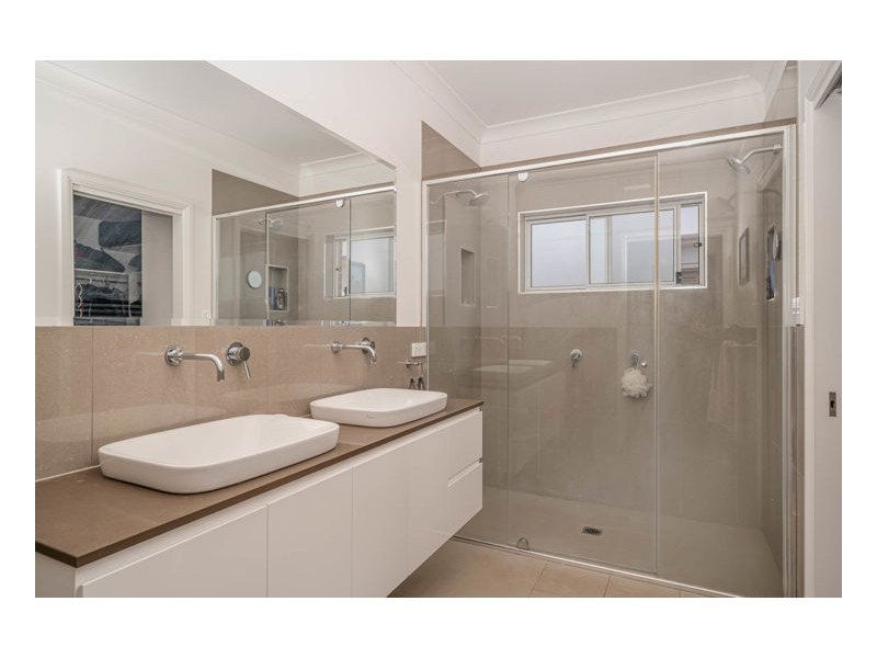 46 Grandview Crescent, Armidale NSW 2350