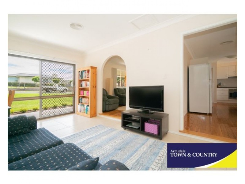 2 Gordon Street, Armidale NSW 2350