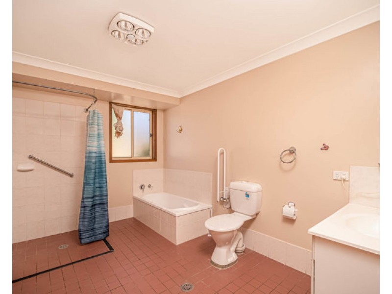 9 David Crescent, Armidale NSW 2350