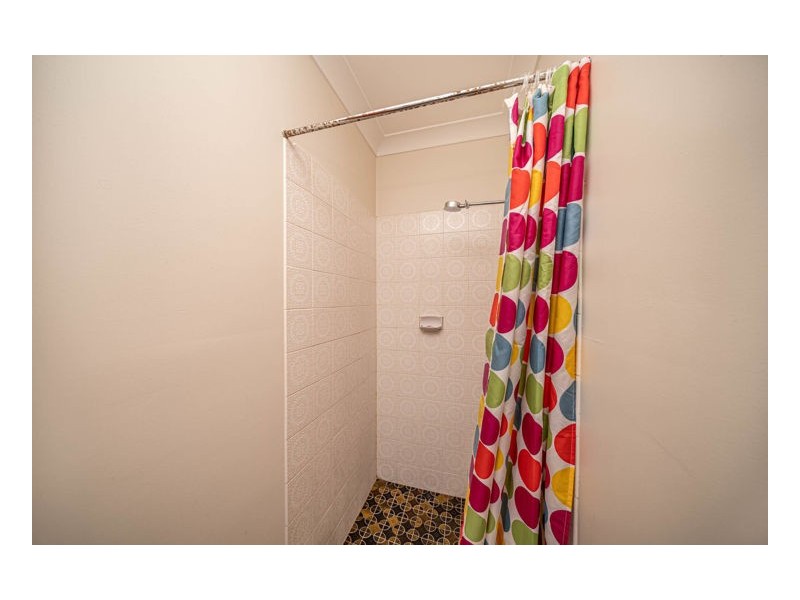 2/15 Queen Elizabeth Drive, Armidale NSW 2350