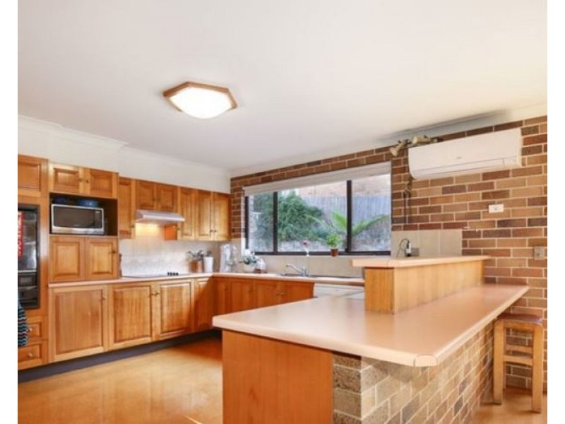 9 Yallambee Avenue, Armidale NSW 2350