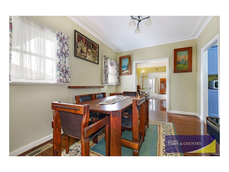 28 Dangar Street, Armidale NSW 2350