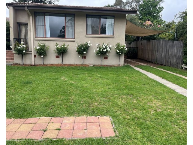 1/8 Mckeon Avenue, Armidale NSW 2350