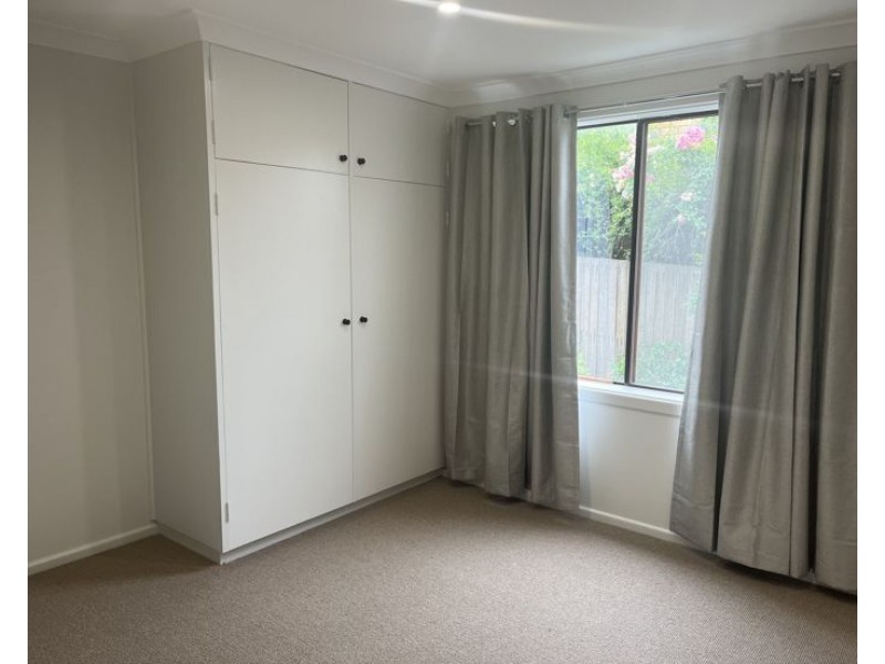 1/8 Mckeon Avenue, Armidale NSW 2350