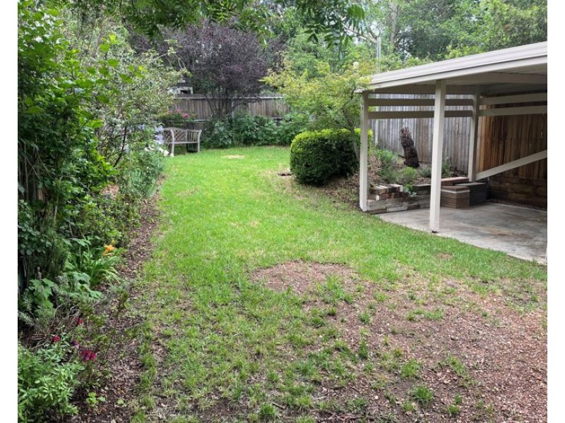 1/8 Mckeon Avenue, Armidale NSW 2350