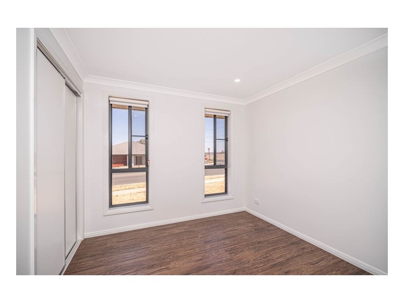 2/67 Link Road, Armidale NSW 2350