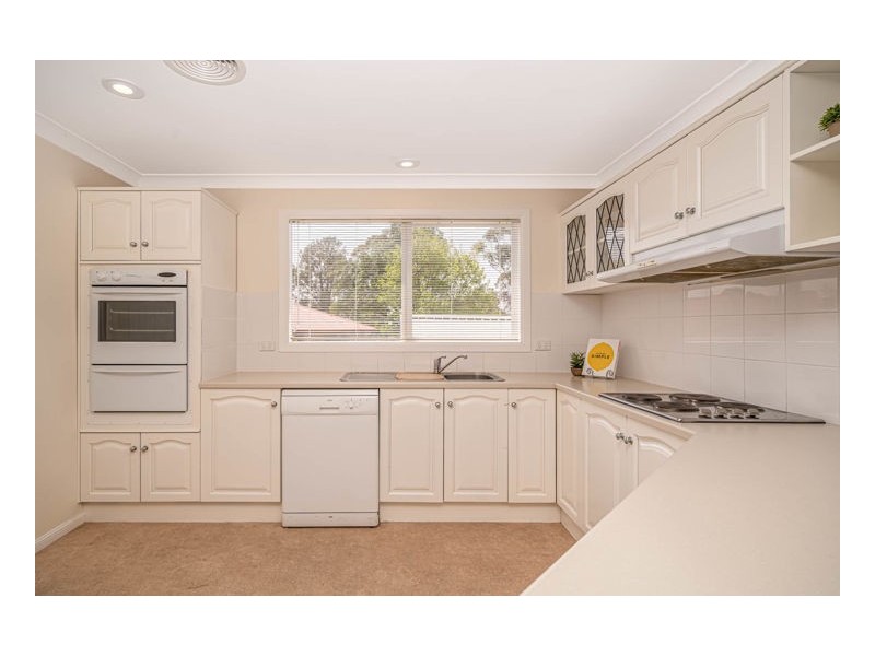 11 Napier Court, Armidale NSW 2350