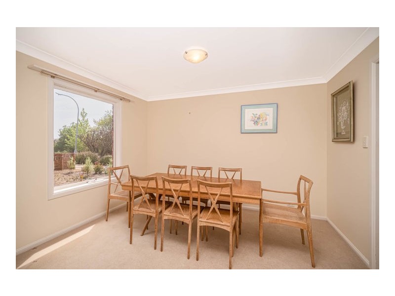 11 Napier Court, Armidale NSW 2350