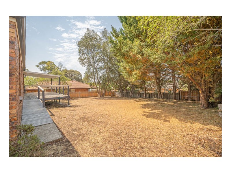 11 Napier Court, Armidale NSW 2350