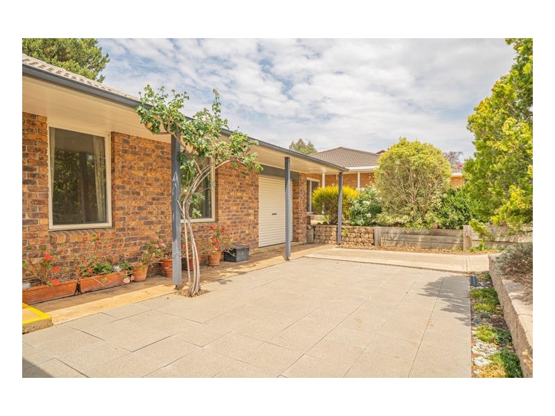 11 Napier Court, Armidale NSW 2350