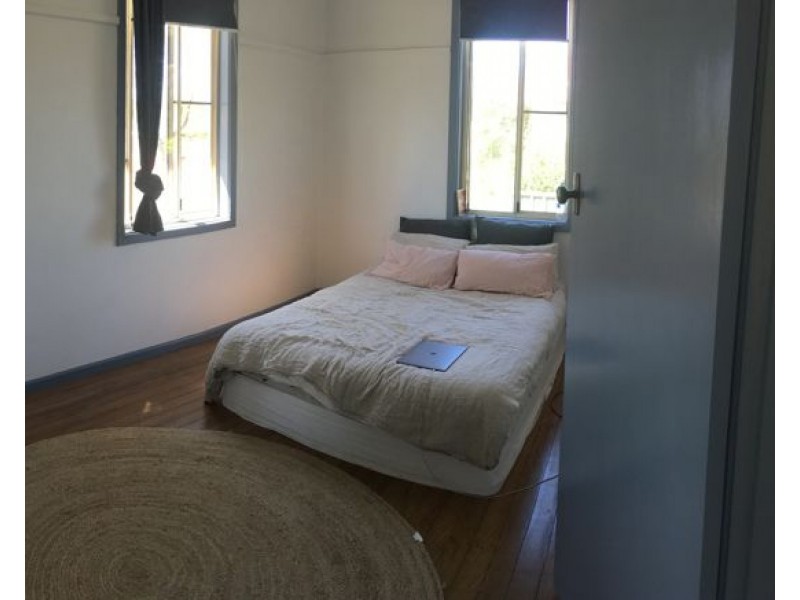 11 Elizabeth Street, Armidale NSW 2350
