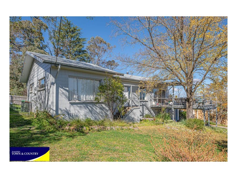 11 Odell Street, Armidale NSW 2350