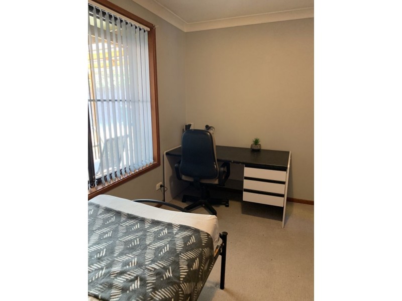 Room 5/4 Salmon Avenue, Armidale NSW 2350