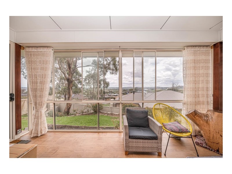4 Grandview Crescent, Armidale NSW 2350