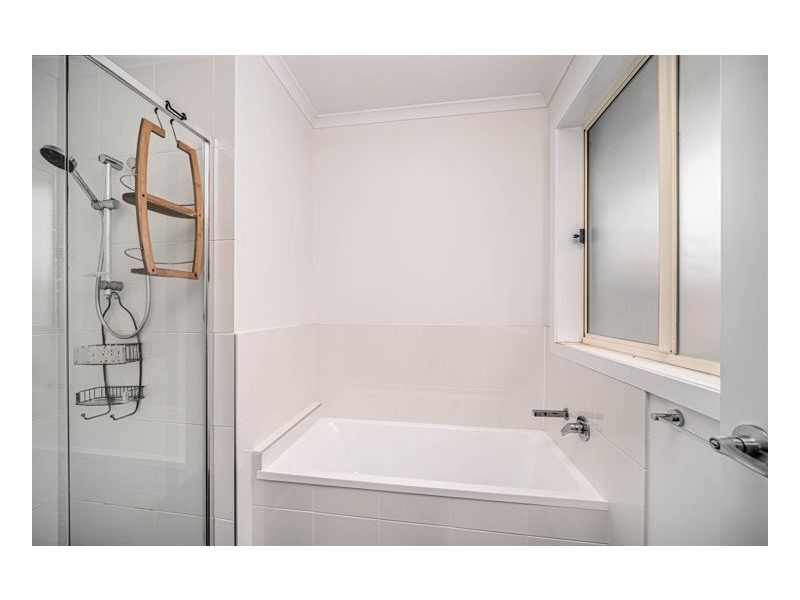 4 Grandview Crescent, Armidale NSW 2350