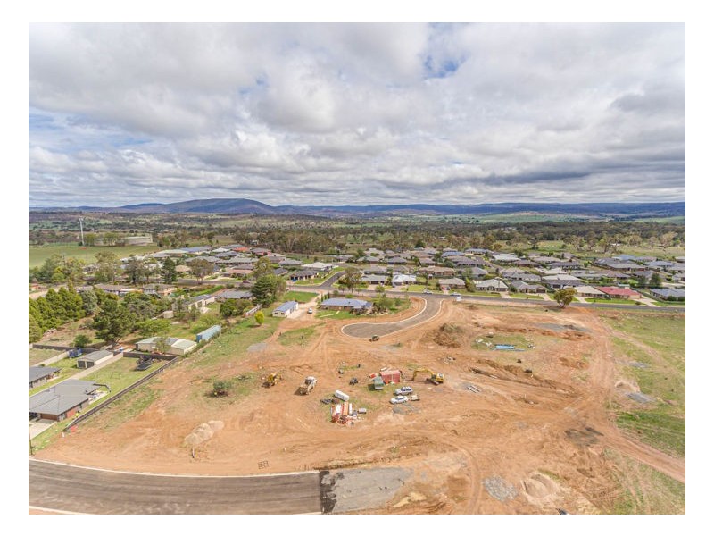 Lot 101 Colburg Estate, Armidale NSW 2350