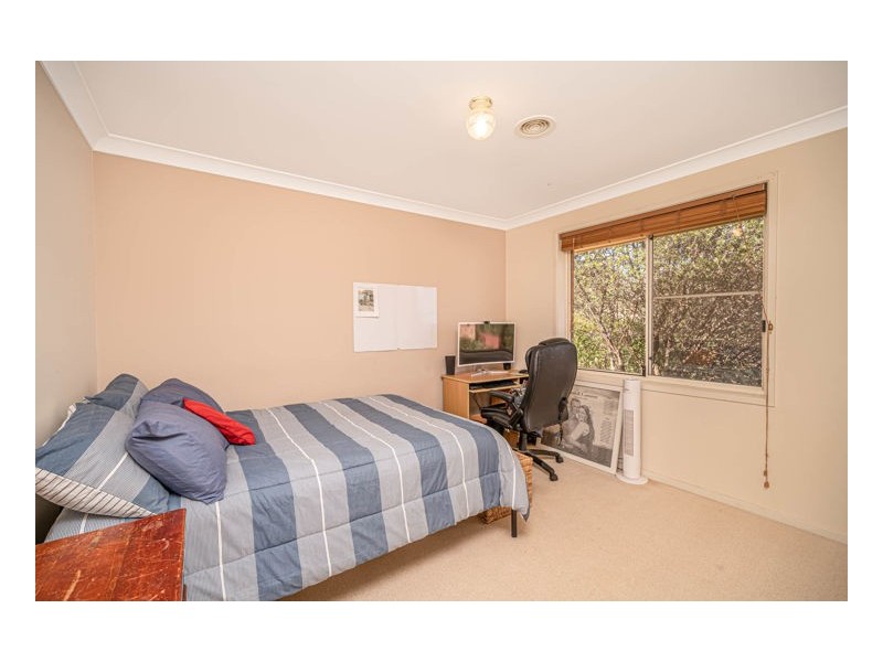 9 Nathaniel Pidgeon Drive, Armidale NSW 2350