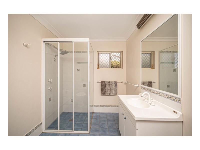 9 Nathaniel Pidgeon Drive, Armidale NSW 2350