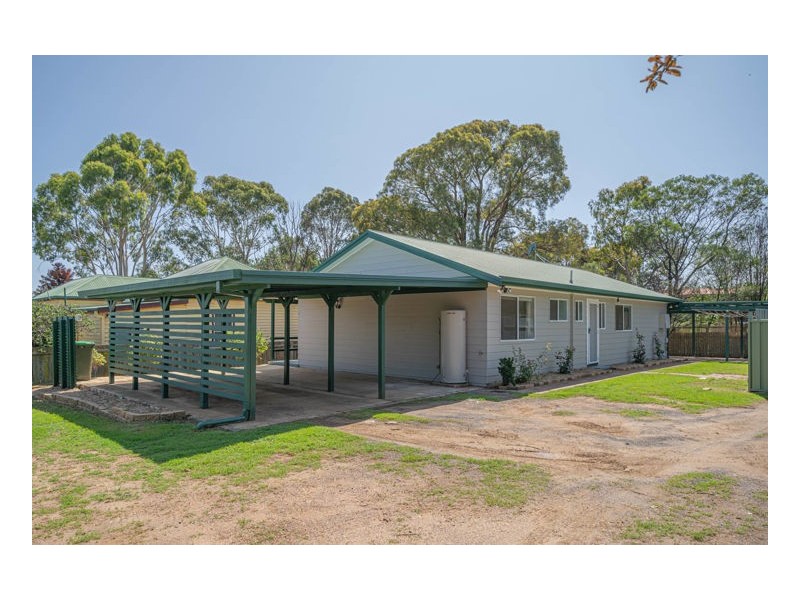 28a Martin Street, Armidale NSW 2350