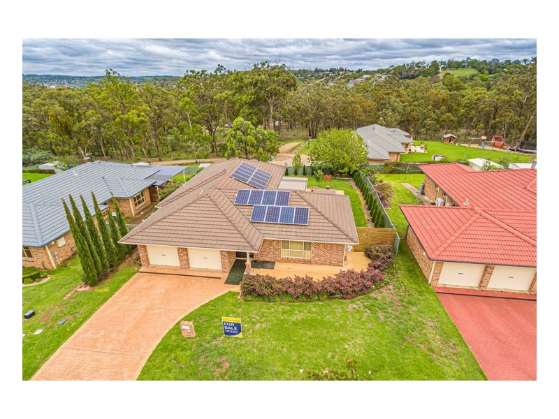 43 Norris Drive, Armidale NSW 2350