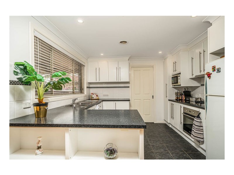 43 Norris Drive, Armidale NSW 2350