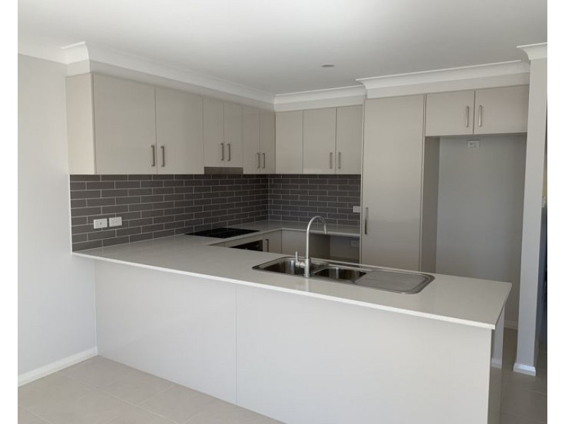 39b Arundel Drive, Armidale NSW 2350
