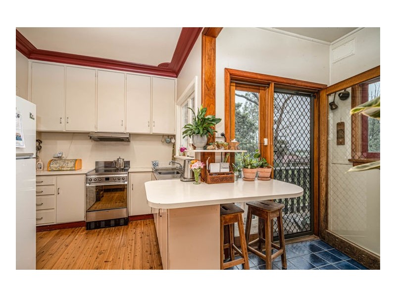 128 Erskine Street, Armidale NSW 2350