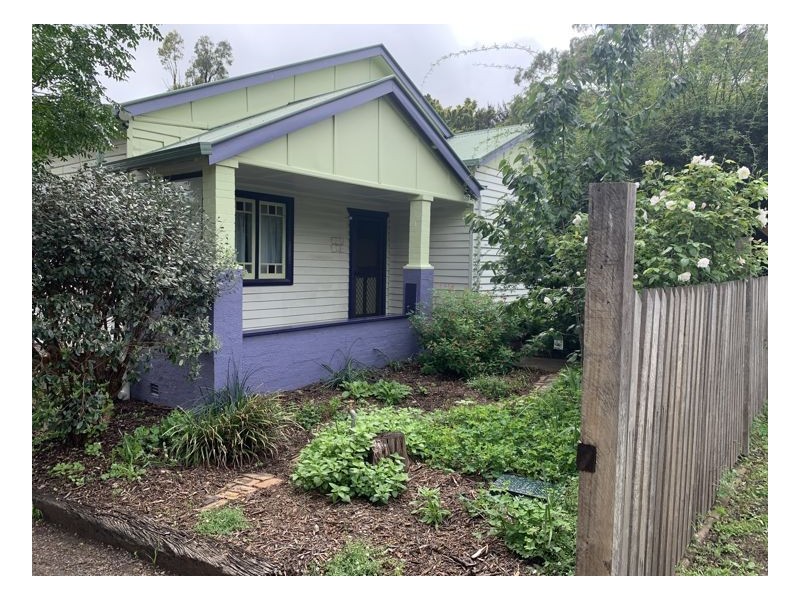 167 Mossman Street, Armidale NSW 2350